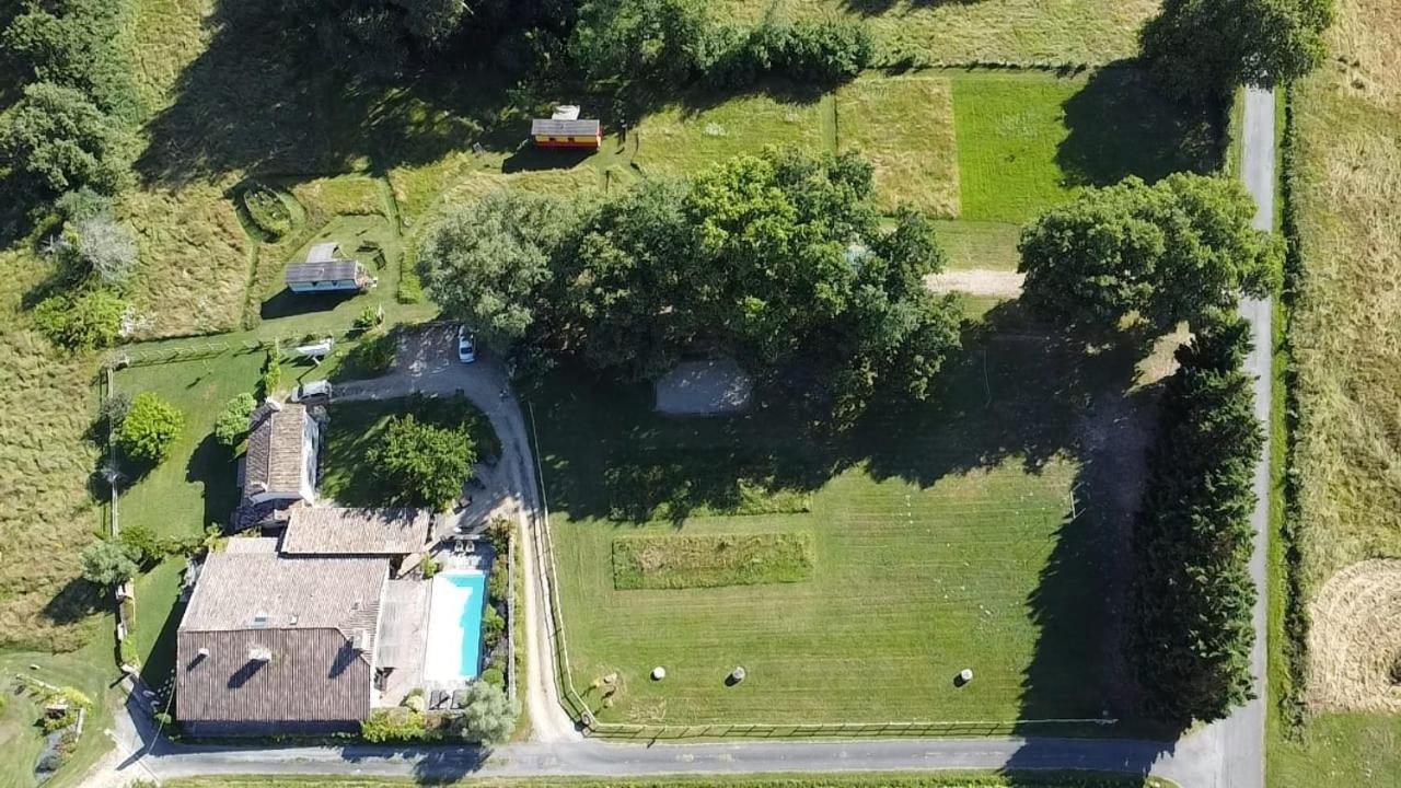 Roulotte Fleur Des Champs Villa Sigalens Bagian luar foto